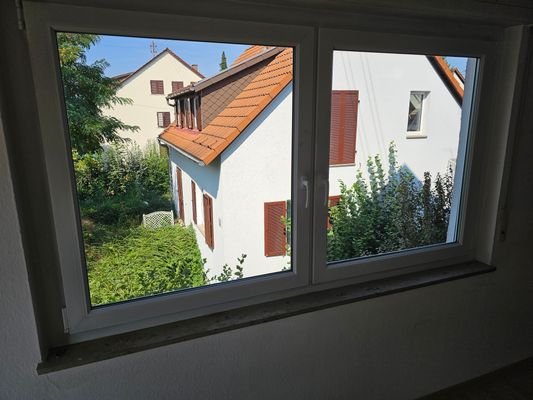 Wohnzimmer Blick aus Seitenfesnter