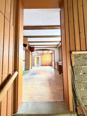 Zugang vom Wohnhaus ins Büro