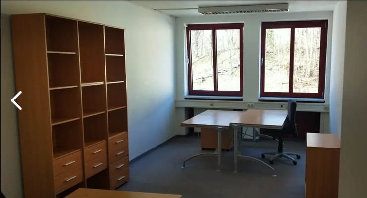 Büro 1