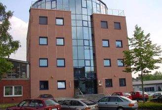 =?UTF-8?Q?Bu=CC=88rohaus_Mitte.jpg?=