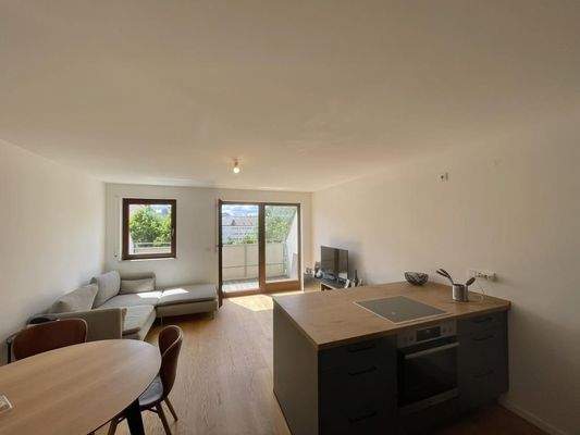 Lichtdurchflutet und offen