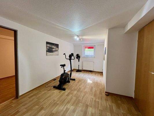 KG | Kellerraum | mit Fenster