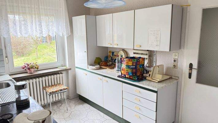 Küche mit Zugang zum Party oder Wintergarten