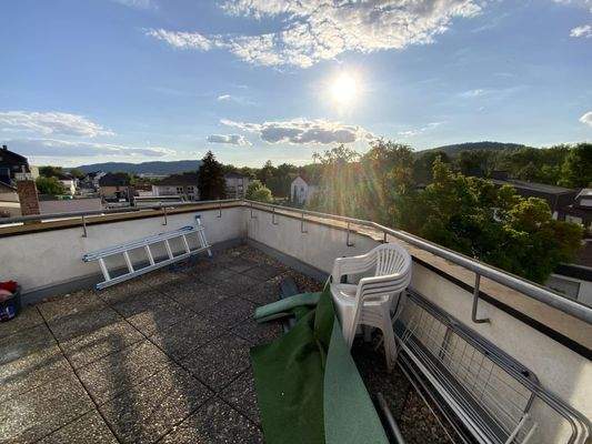 Dachterrasse mit Abendsonne