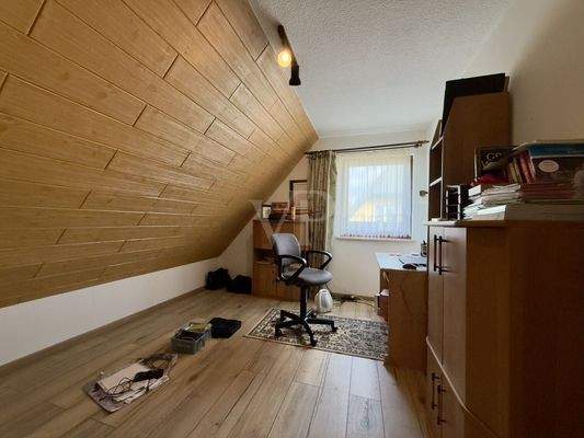 Büro / Gäste / Schlafzimmer 2 im OG