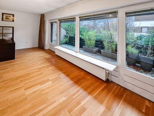 Zimmer mit Balkon OG
