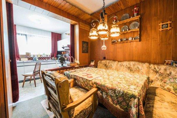 Küchen- und Essbereich