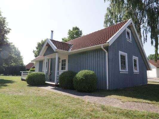 Ferienhaus mit Pkw-Außenstellplatz