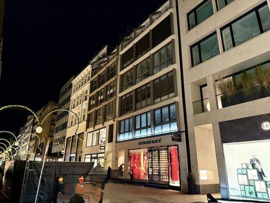 Hausansicht von der Seite