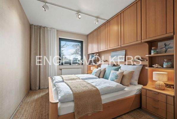 Schlafzimmer 1. OG [Dekoration mit KI optimiert]