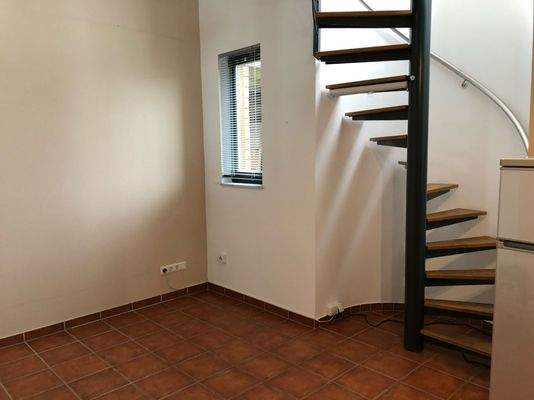 Treppe zur Schlafgalerie