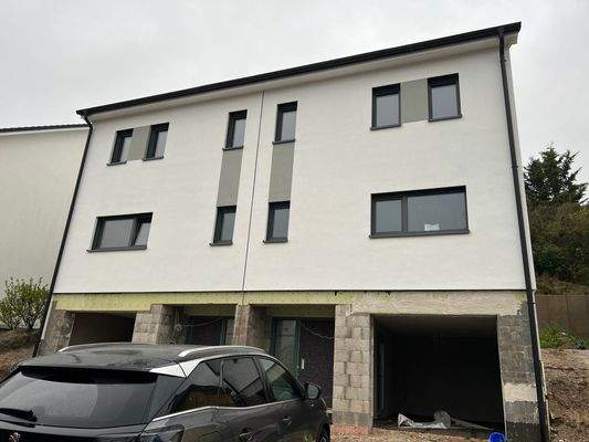 Stadtbredimus_Fassade (1).jpg