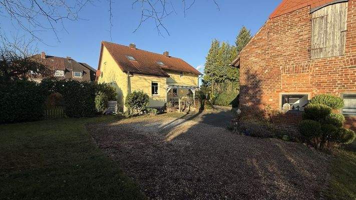 Rückseite/Nebengebäude