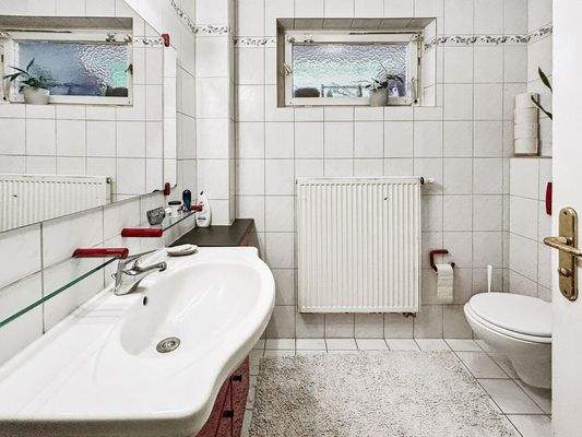 Dachgeschoss Badezimmer