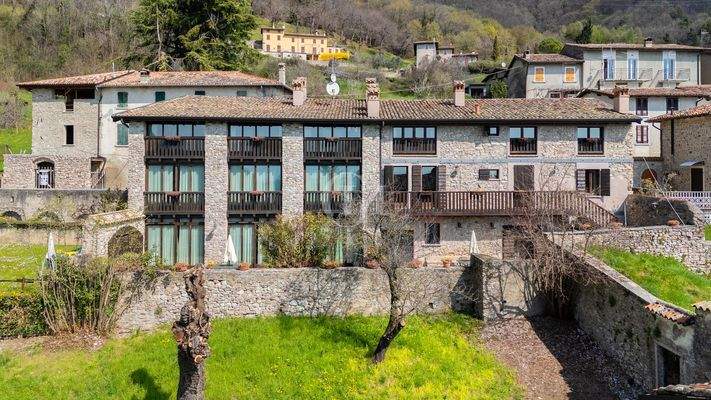 Veduta esterna villa