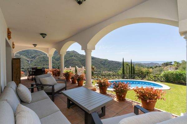 Photo: Villa in Benahavis