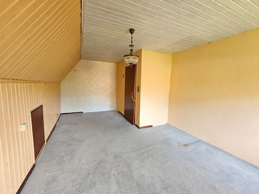 Zimmer 1 im OG