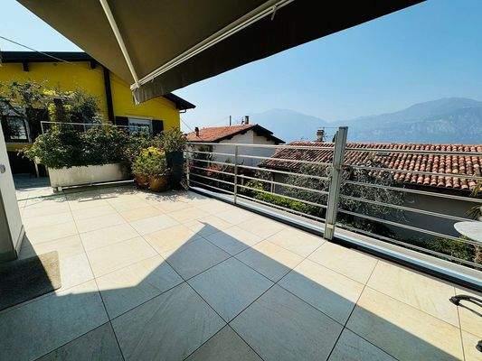 Terrazza primo piano 1.2.JPG