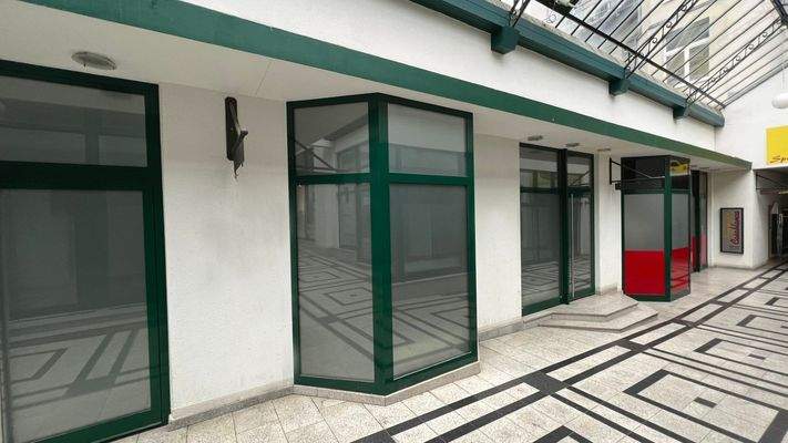 Außenansicht Ladengeschäft