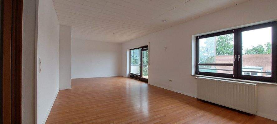 EG Raum 4 (Wohn-/Esszimmer Gartenseite, 1. Foto)