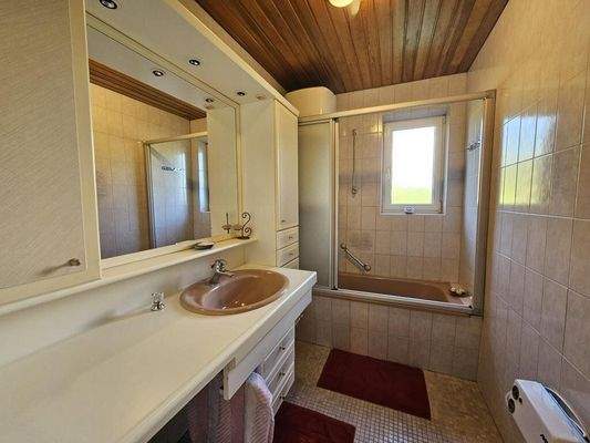 K1024_20251001_092812