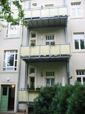 Hofansicht mit Balkonanlage