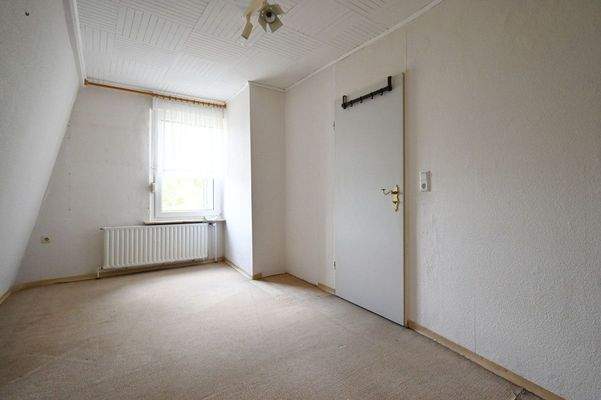 Gebäudeteil RECHTS - Kind 1 (Blick 1)