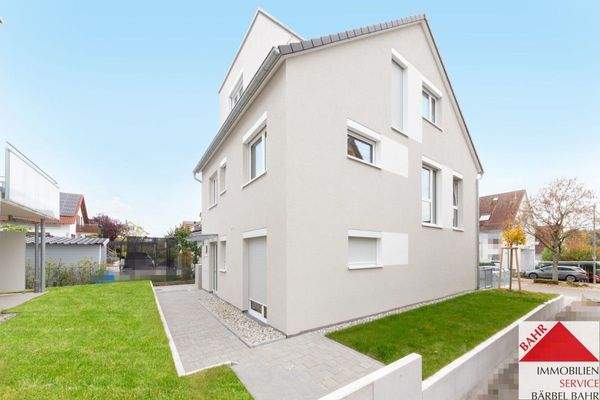 Seitliche Hausansicht