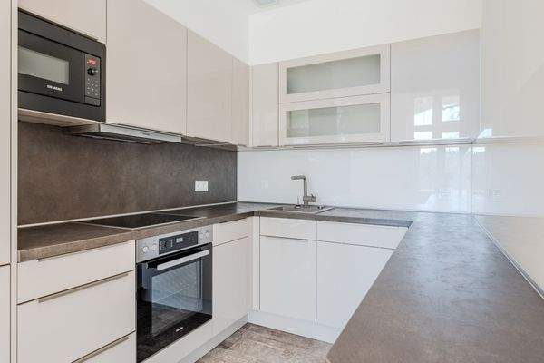 Modern built-in kitchen by Nolte 