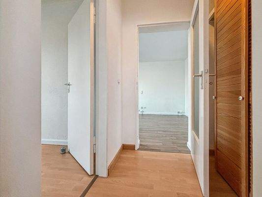 Flur 2 mit Einbauschrank