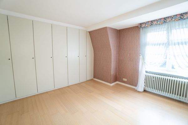 Schlaf-/Ankleidezimmer 