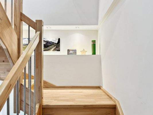 Treppenaufgang 1. OG