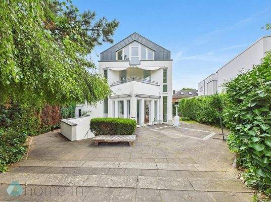 Hausansicht Sonnenterrasse