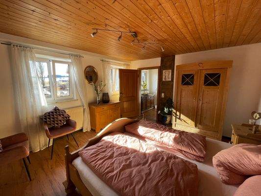 Schlafzimmer 2 (1.OG)