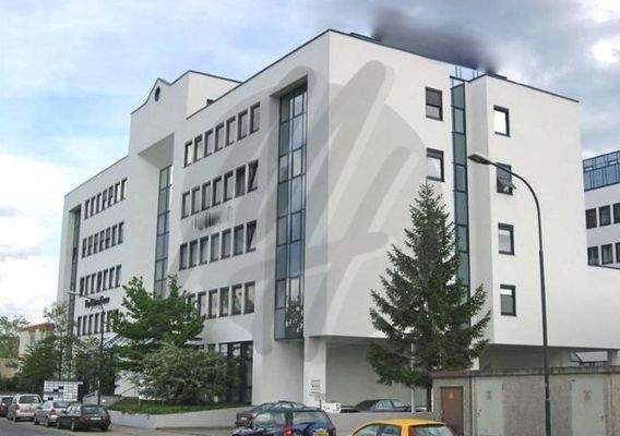 INFOS UNTER: 06171-586000