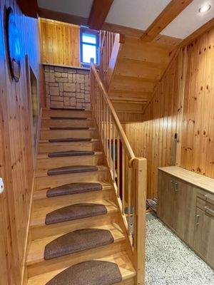 EG: Treppenhaus (saniert)