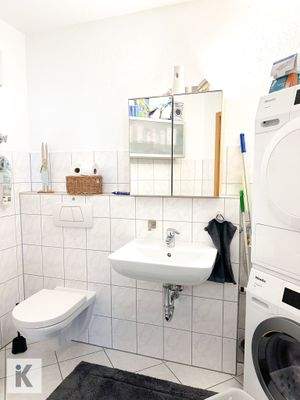 Gäste-WC-Haushaltsraum