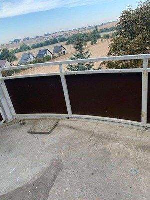 Balkon mit toller Aussicht in die Natur