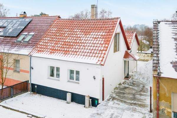 Sanierte Doppelhaushälfte