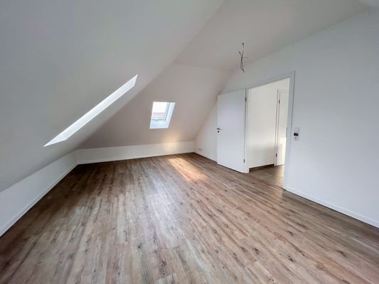 Schlafzimmer 2 DG
