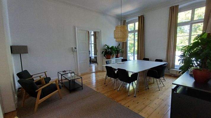 Besprechung/ Büro 1