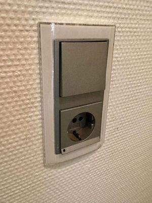 Hochwertige Gira-Schalter 