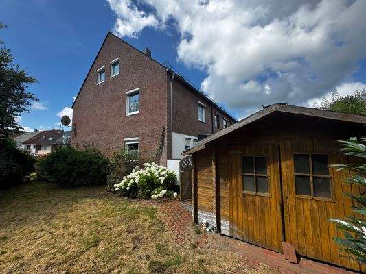 Haus Seitenansicht.jpg