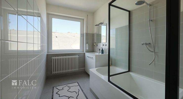  Badezimmer, Modern - (KI generiert)