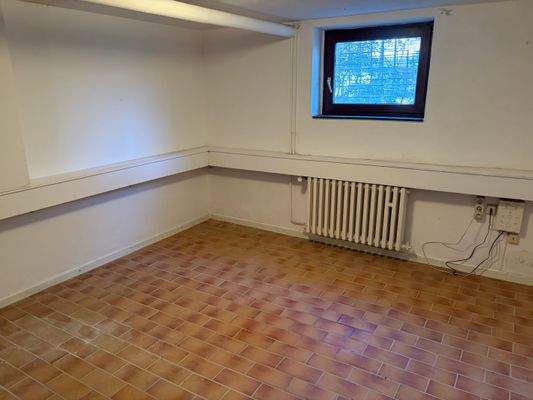 Keller sauber und trocken