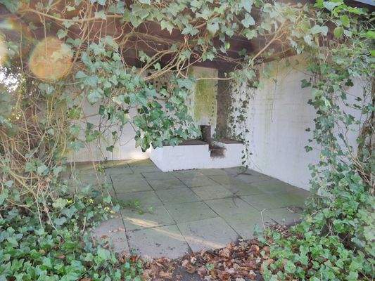 Überdachter Außensitz