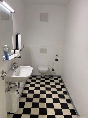 Vahrenwalder Str. 261, 166 m² OG III  WC -16012025.jpg