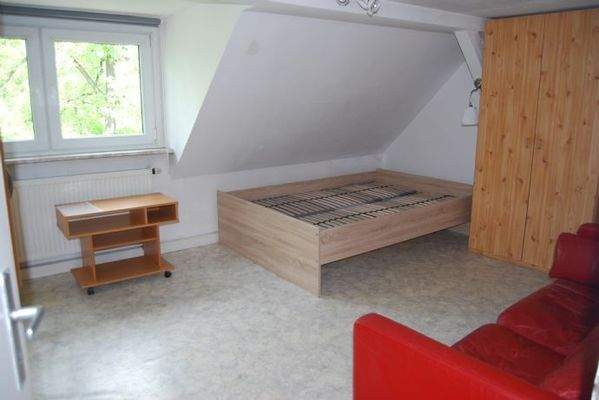 Wohn/Schlafzimmer
