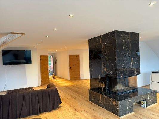 9f230f36-99aa-4206-a70e-155b41721b9a.jfif