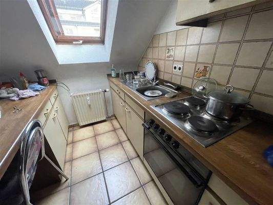 W9 Küche (Weitwinkelaufnahme)